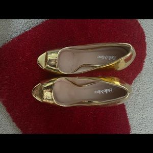 Bella Marie Shoes Size 10